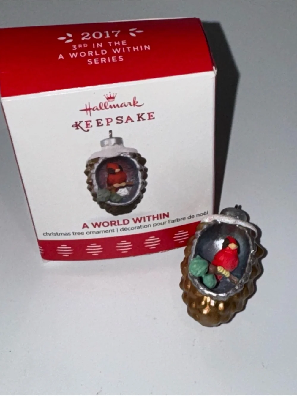 2017 HALLMARK KEEPSAKE MINIATURE ORNAMENT # 3 A WORLD WITHIN ~CARDINAL~